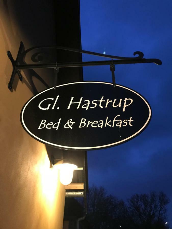 Gl.Hastrup Guesthouse Koge Exterior photo